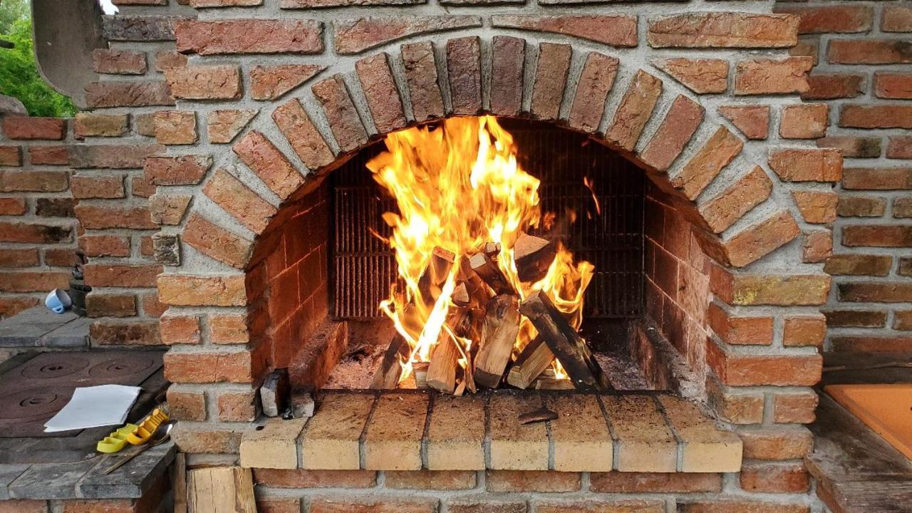 Casa Rustic Fehér&Fekete Vendégházak Sovata Esterno foto
