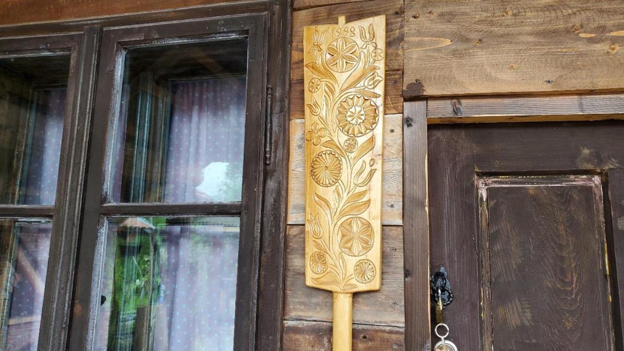 Casa Rustic Fehér&Fekete Vendégházak Sovata Esterno foto