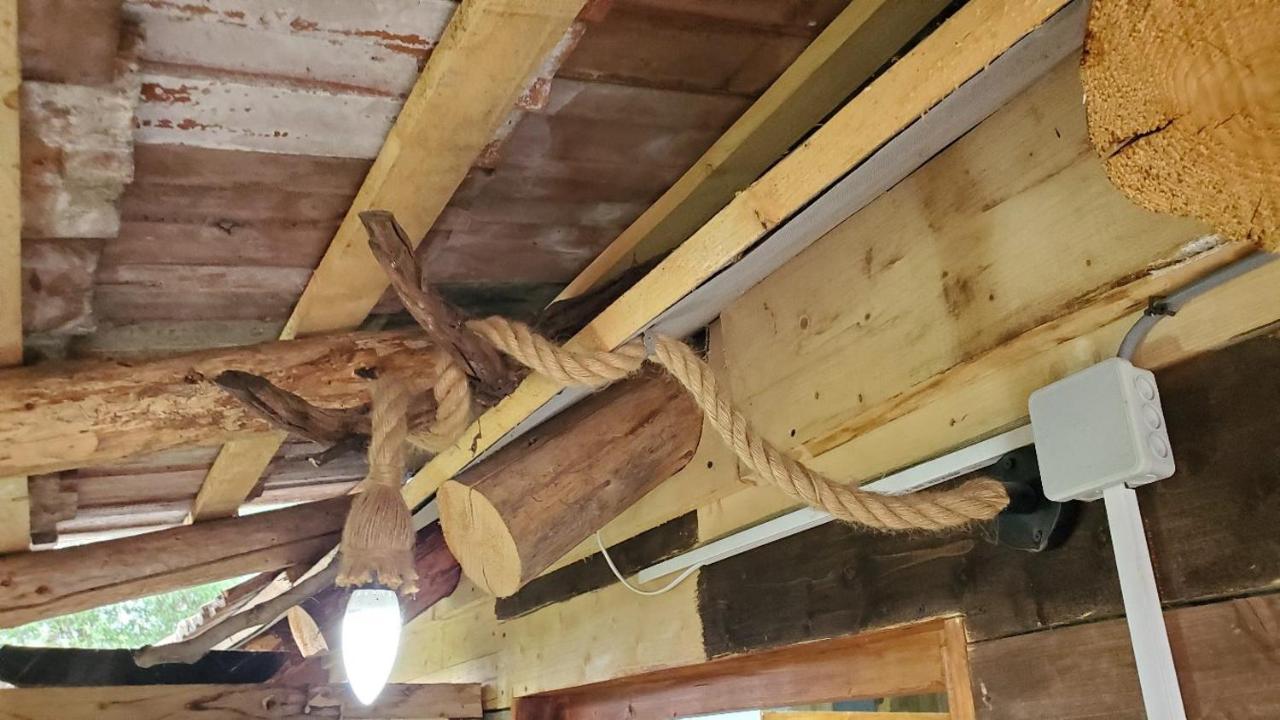 Casa Rustic Fehér&Fekete Vendégházak Sovata Esterno foto