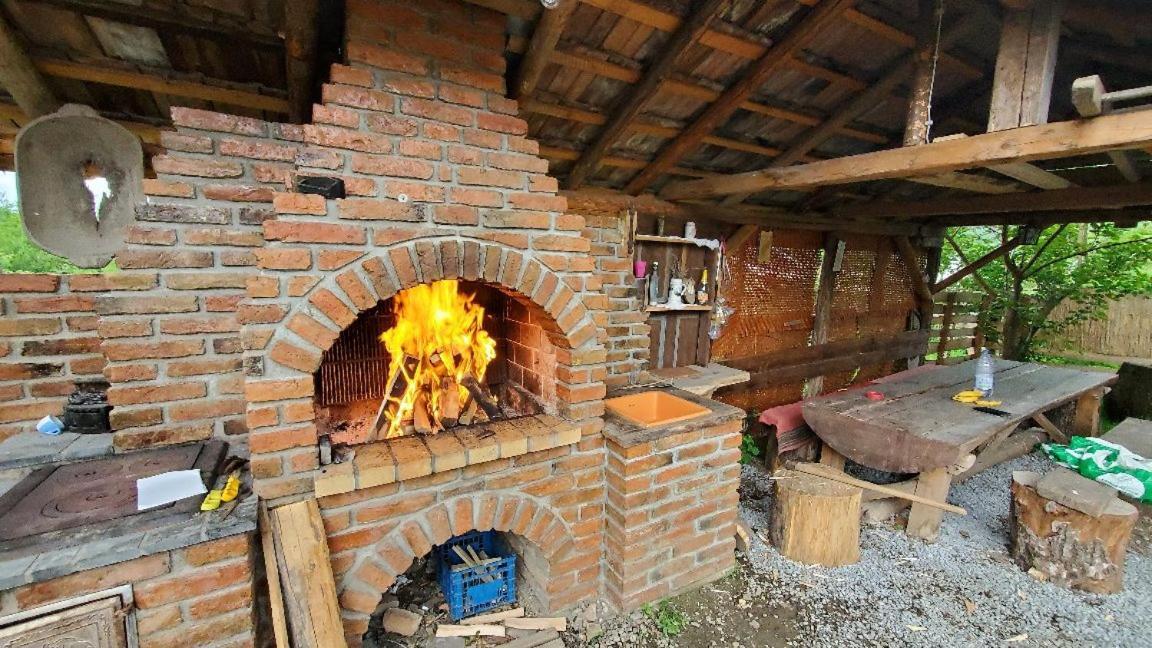 Casa Rustic Fehér&Fekete Vendégházak Sovata Esterno foto
