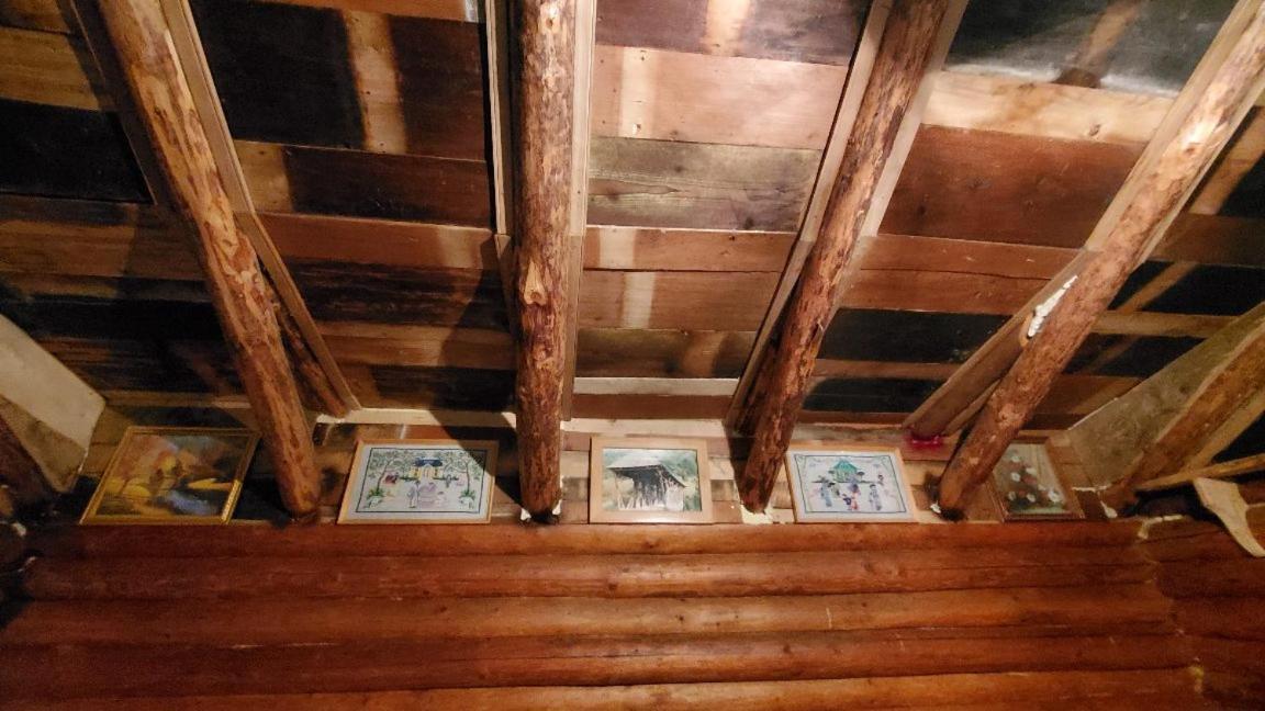 Casa Rustic Fehér&Fekete Vendégházak Sovata Esterno foto